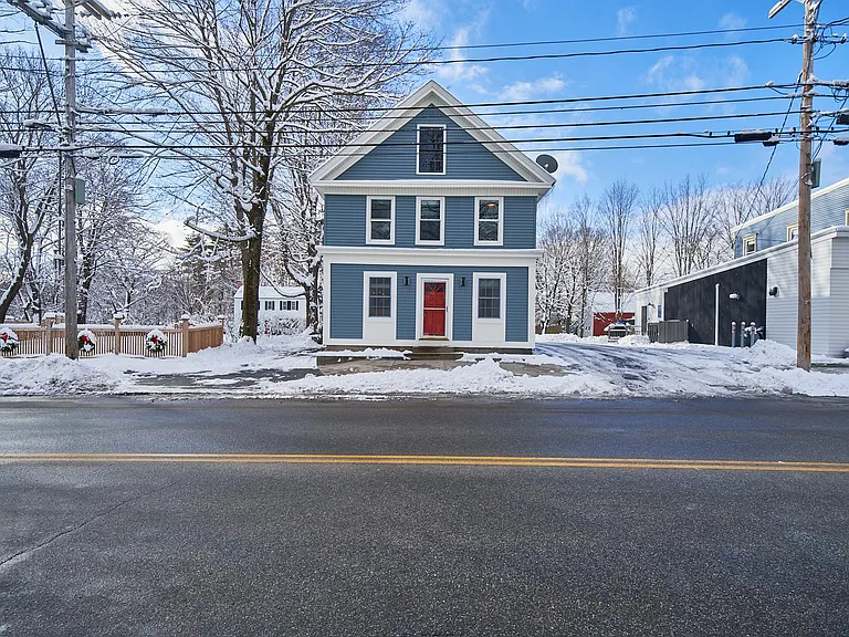 84 E Main St — Photo 6