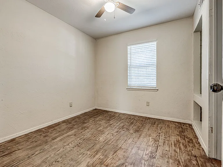 3312 Gwendolyn Ln — Photo 13