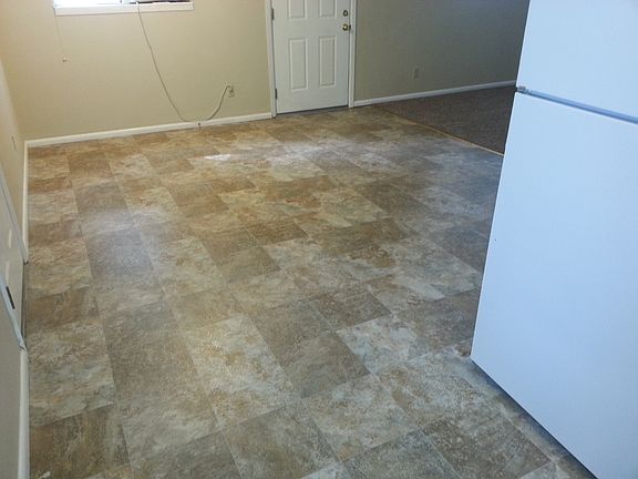 5th image of 16952 Idaho Center Blvd