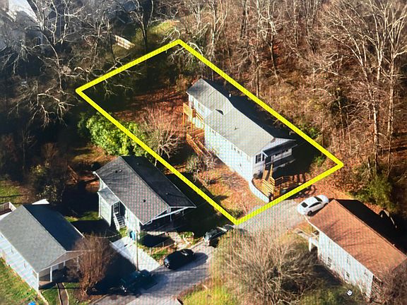 3rd image of 112 Lawn St