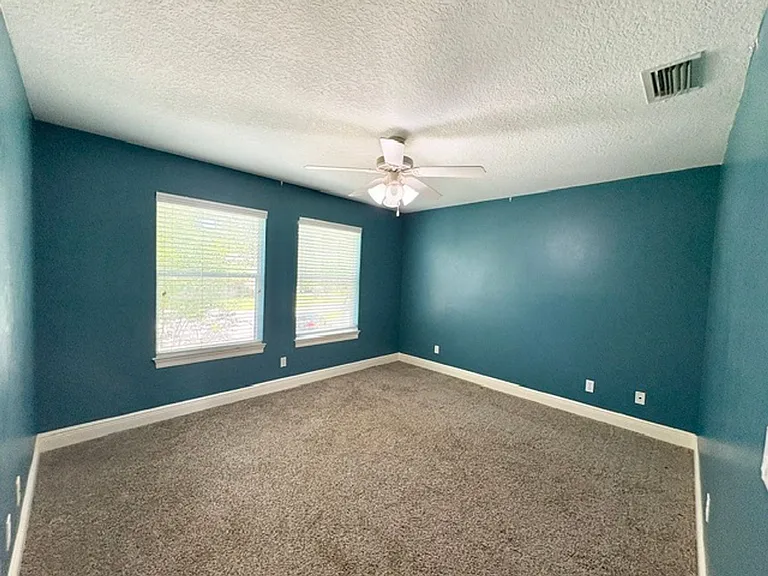 603 Buckeye Ct — Photo 34