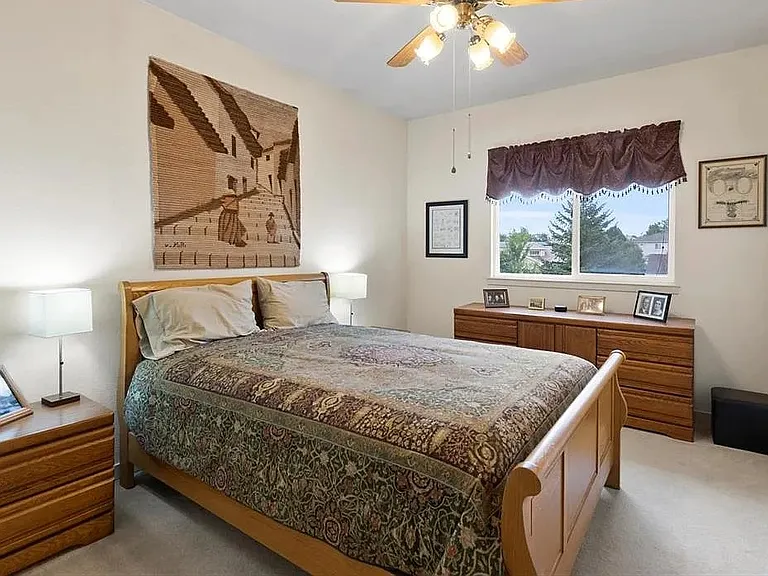 9630 Hollyleaf Ct — Photo 24