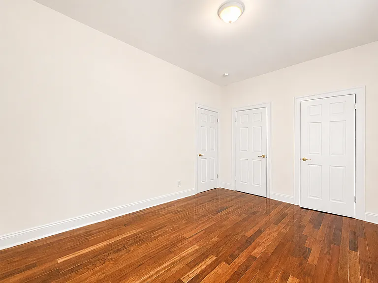 295 Convent Ave #3A — Photo 1