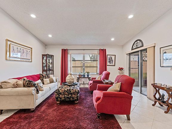 4th image of 8236 Summerbreeze Lane