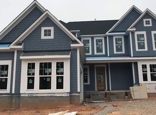 5929 Bellona Ln, Raleigh, NC 27612