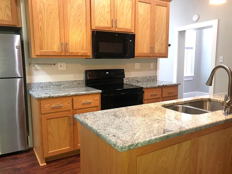 Island Kitchen, dishwasher, fridge, oven/range, microwave