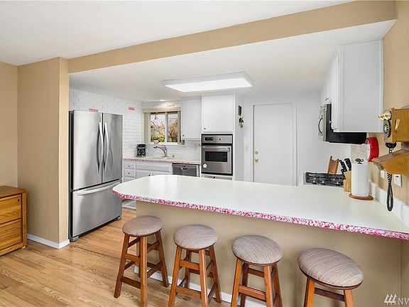4th image of 14745 112th Ave NE