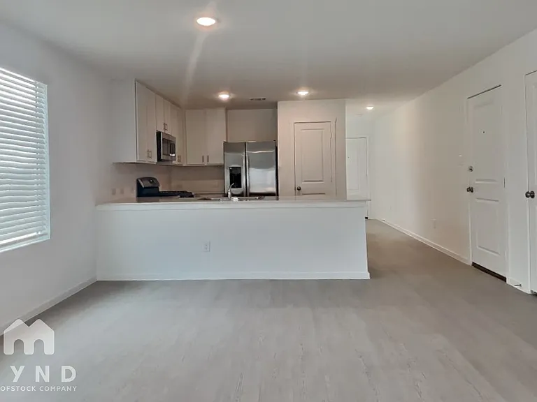 7127 Sapphire Rdg — Photo 6