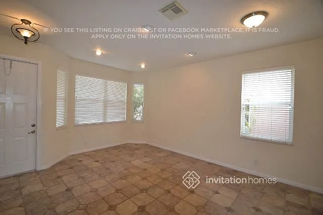 1504 Siena Ln — Photo 2