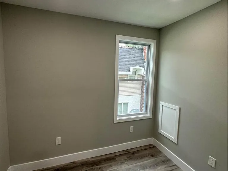 29 Capitol Heights Blvd — Photo 5