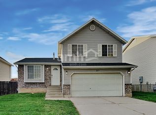 125 S 150 W, Clearfield, UT 84015