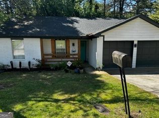 1896 Corners Cir, Lithonia, GA 30058