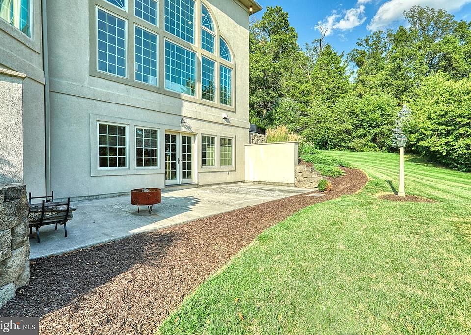 850 Westover Ln, York, PA 17403 Zillow