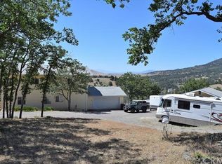 12437 Blue Heron Pl, Hornbrook, CA 96044