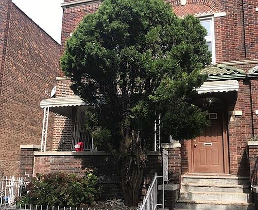 5th image of 303 Crown St APT 4