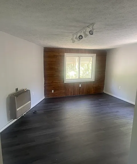 1315 Packard St — Photo 17