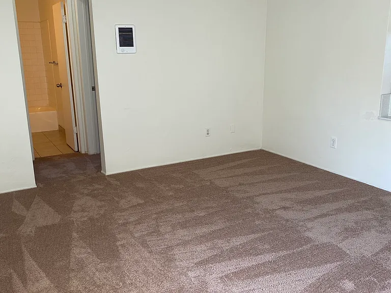 Executive Suites — Photo 6