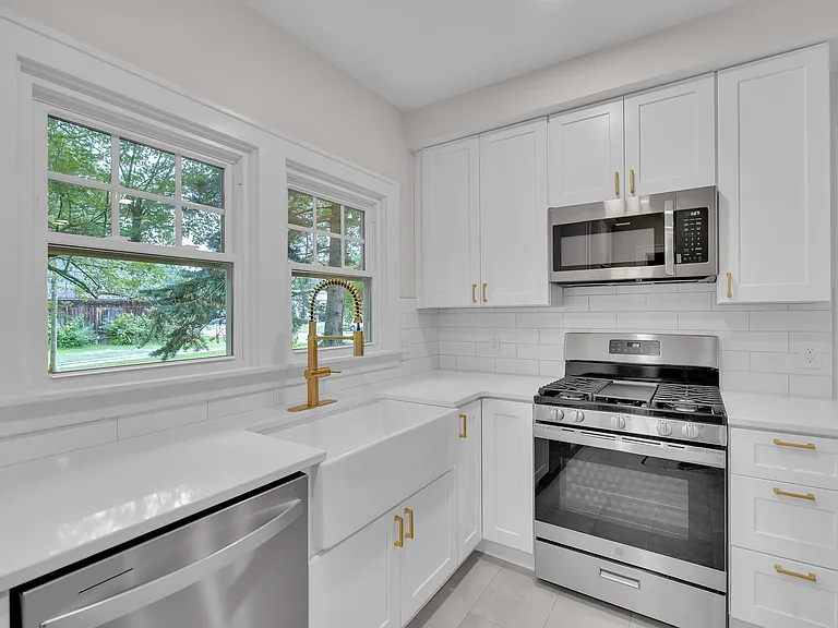850 Campbell Blvd — Photo 12