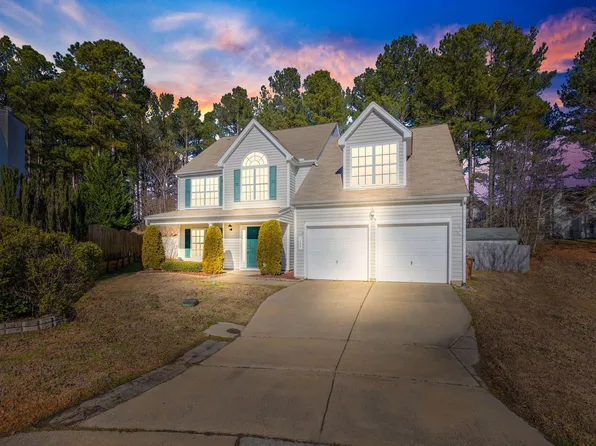 108 Jasmine Valley Ct, Holly Springs, NC 27540