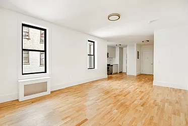 Rented by Akelius Real Estate Management