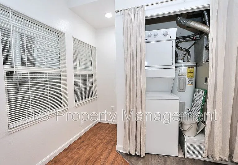 1233 V St #B — Photo 5