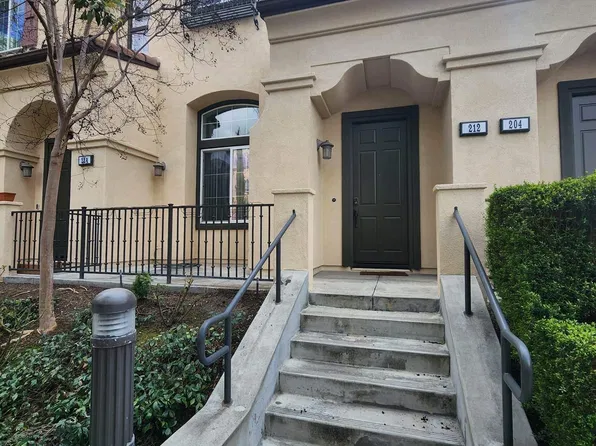 212 Camphor Pl, Orange, CA 92868