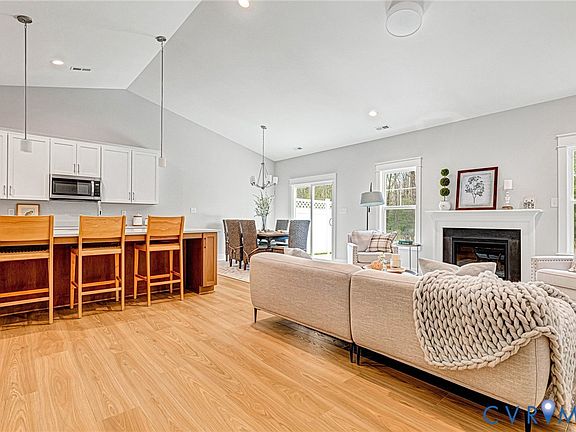2nd image of 10443 Odette Estate Ln #J3