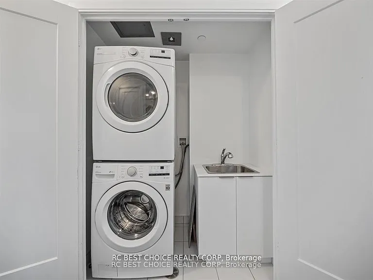 65 Annie Craig Dr #1008 — Photo 23