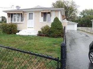 1830 Bay St, Fall River, MA 02724