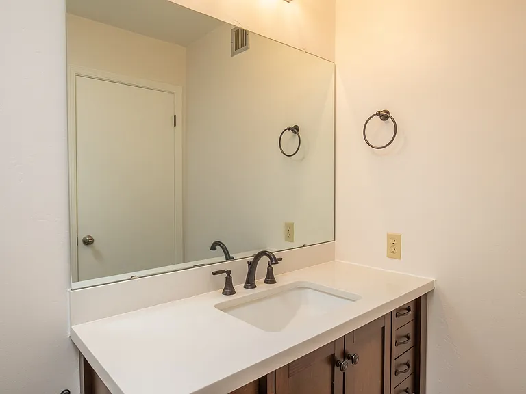2921 Valle Vis — Photo 20