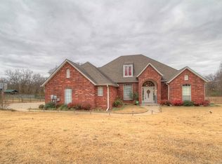 8460 Westway Rd, Tulsa, OK 74131