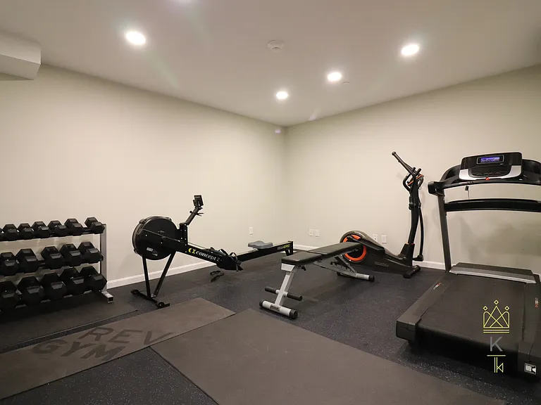 458 Washington St #103 — Photo 9