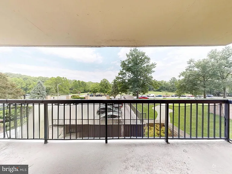 200 N Pickett St #207 — Photo 30