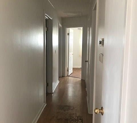 5th image of 646 Gordon Dr