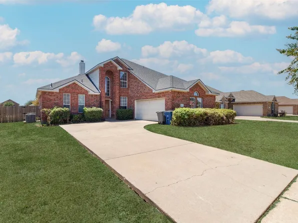 107 Waterview Pkwy, Red Oak, TX 75154