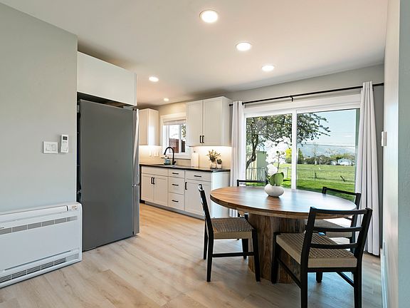 4th image of 2727 W Central Ave #13 & 14