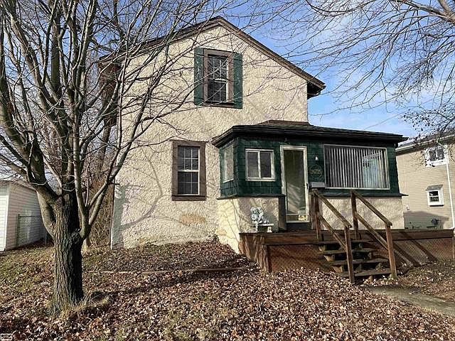 1st image of 26725 Linwood St