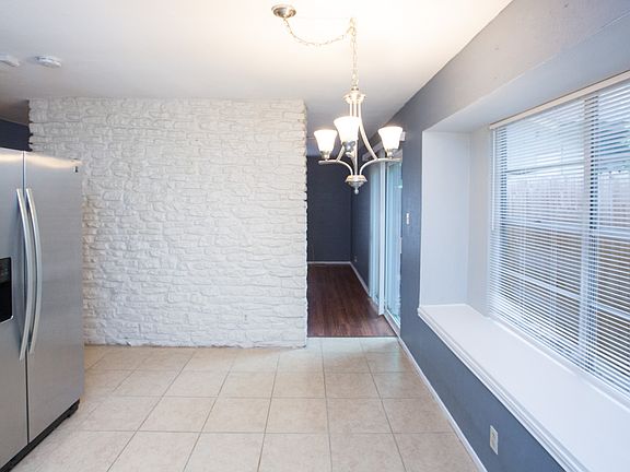 4th image of 4407 E Stassney Ln