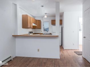 10121 Thimble Berry Dr, Anchorage, AK 99515