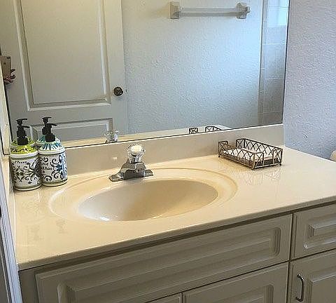 4th image of 15059 SW 33rd Ter