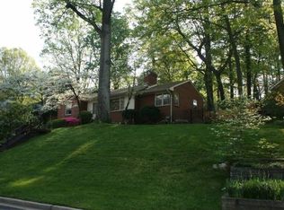 6107 Wiscasset Rd, Bethesda, MD 20816