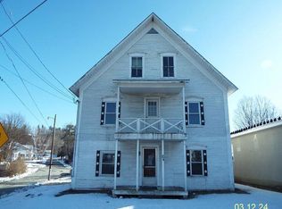 24 Church St, Orleans, VT 05860