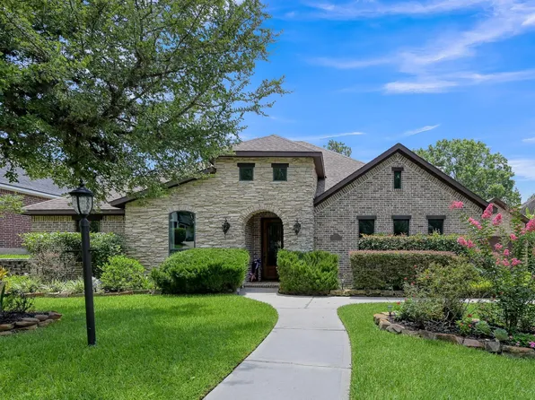 14 Melrose Dr, Montgomery, TX 77356