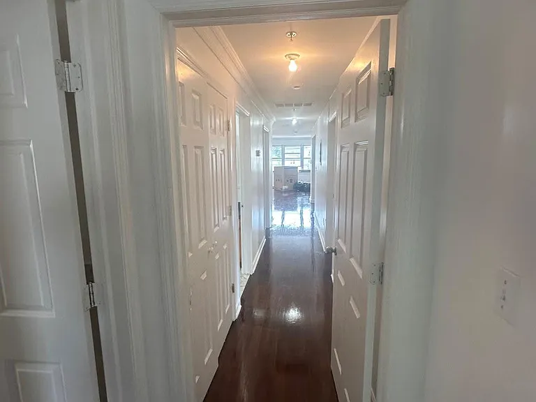 20 Wainwright St #2 — Photo 49