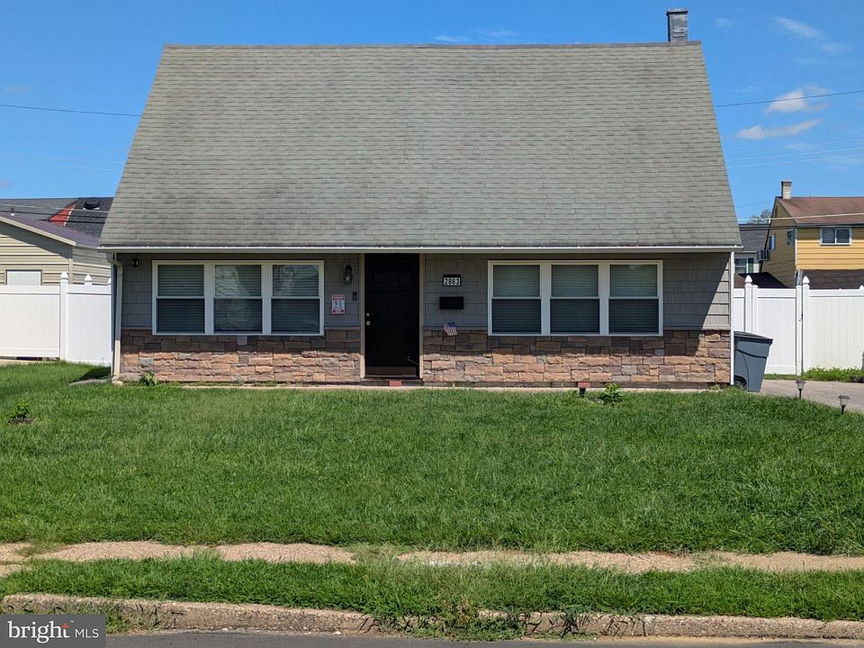 1st image of 2863 Nautilus Rd