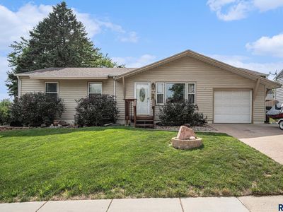 1717 S Gary Dr, Sioux Falls, SD, 57103