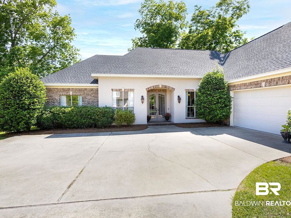 1st image of 9005 Lake View Dr