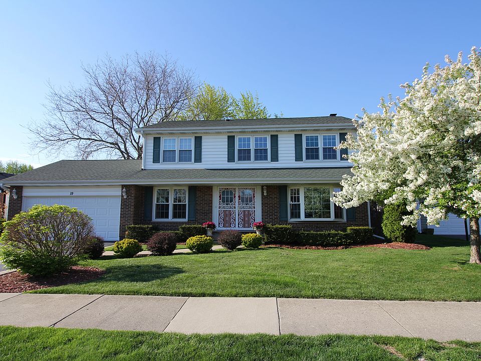 1st image of 19 E Harbor Dr