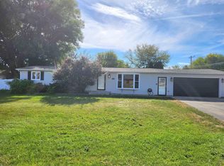 754 Crist Rd, Beloit, WI 53511
