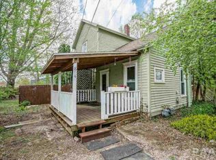 814 State St, Washington, IL 61571